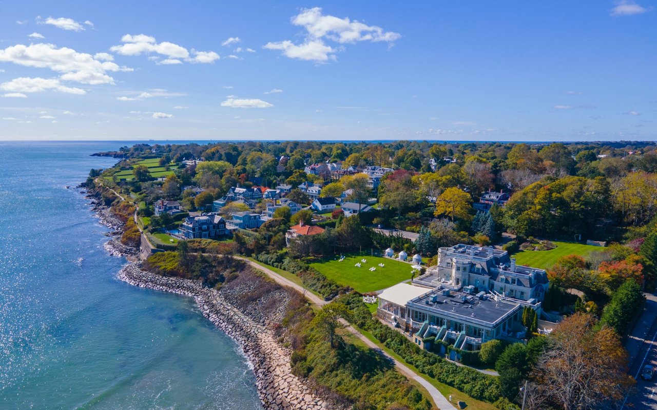 Newport coastline and historic estates, from Smith & Oak's Newport guide
